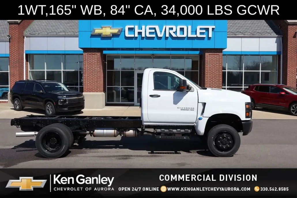 2024 Chevrolet Silverado 5500HD photo 1