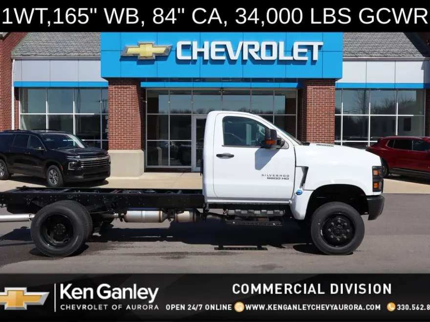 2024 Chevrolet Silverado 5500HD photo 1
