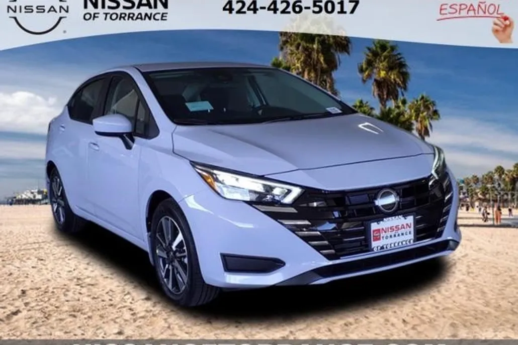 2025 Nissan Versa SV photo 1