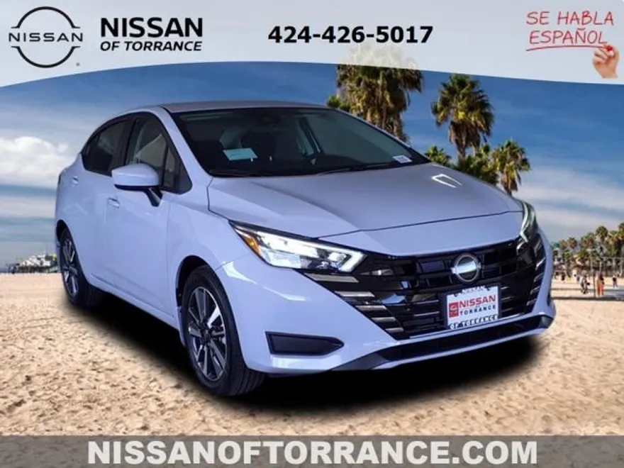 2025 Nissan Versa SV photo 1