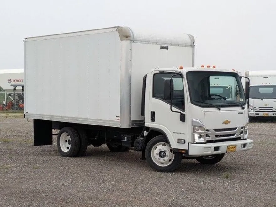 2024 Chevrolet Silverado 4500HD photo 1