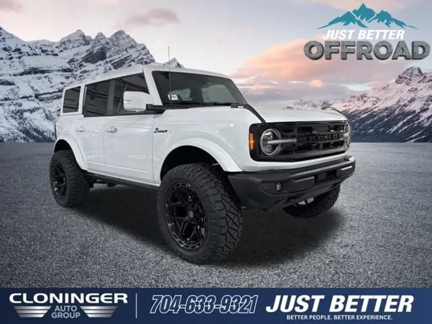 2025 Ford Bronco Outer Banks photo 1