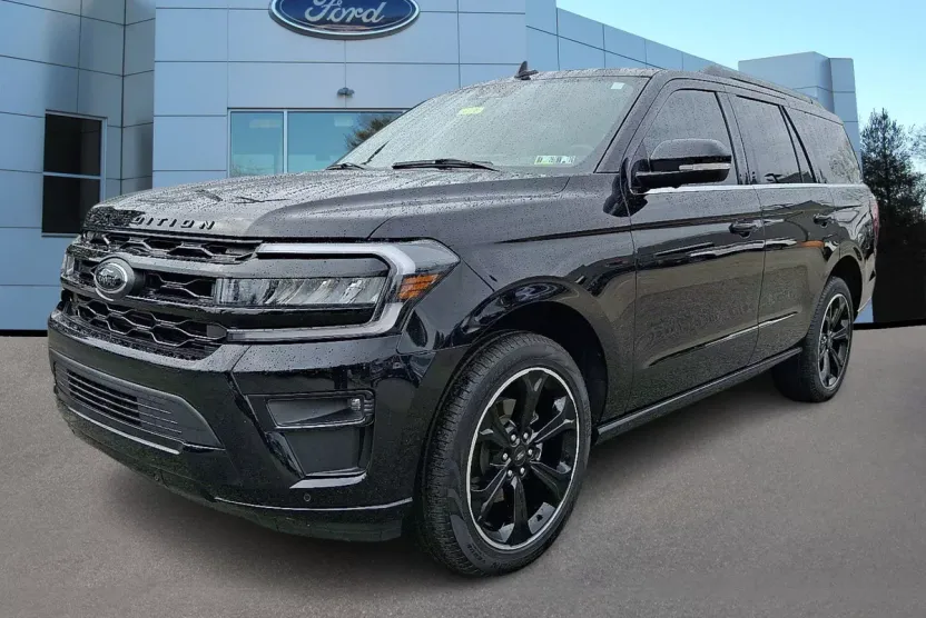 2024 Ford Expedition Limited photo 1