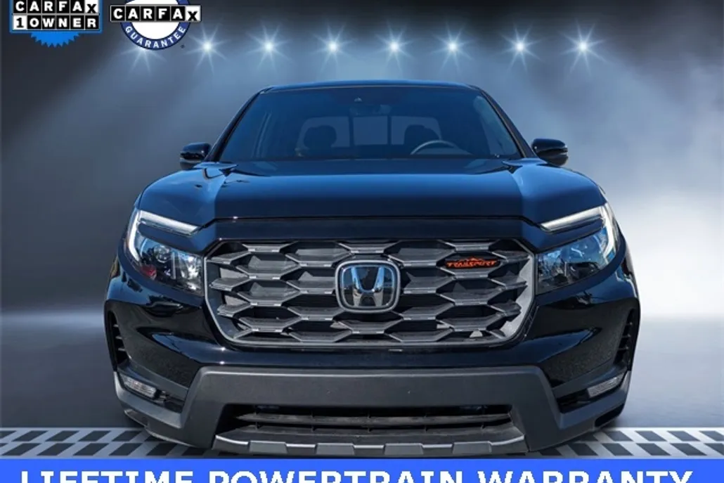 2024 Honda Ridgeline TrailSport photo 1