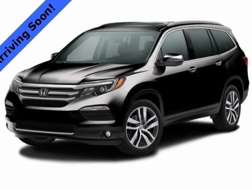 2017 Honda Pilot Touring photo 1
