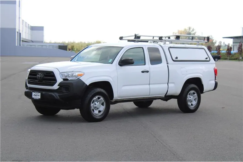 2019 Toyota Tacoma SR photo 1