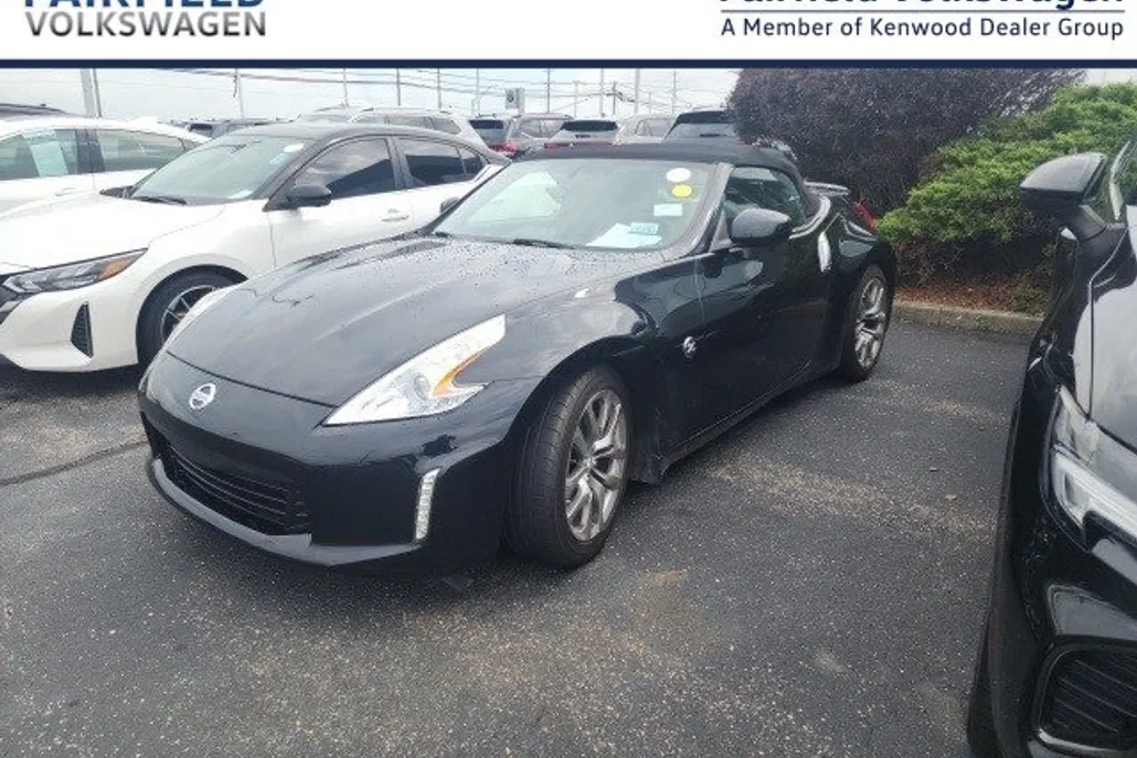 2014 Nissan 370Z photo 1