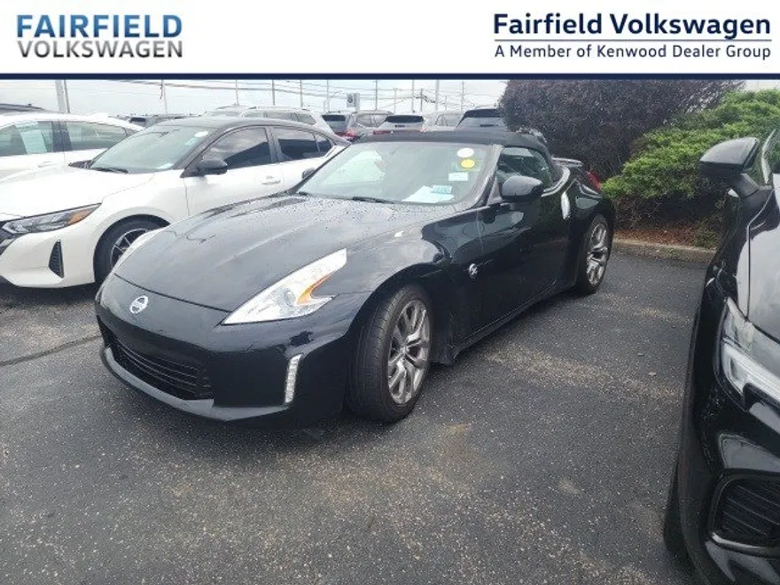 2014 Nissan 370Z photo 1