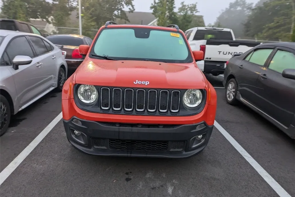 2015 Jeep Renegade Latitude photo 1