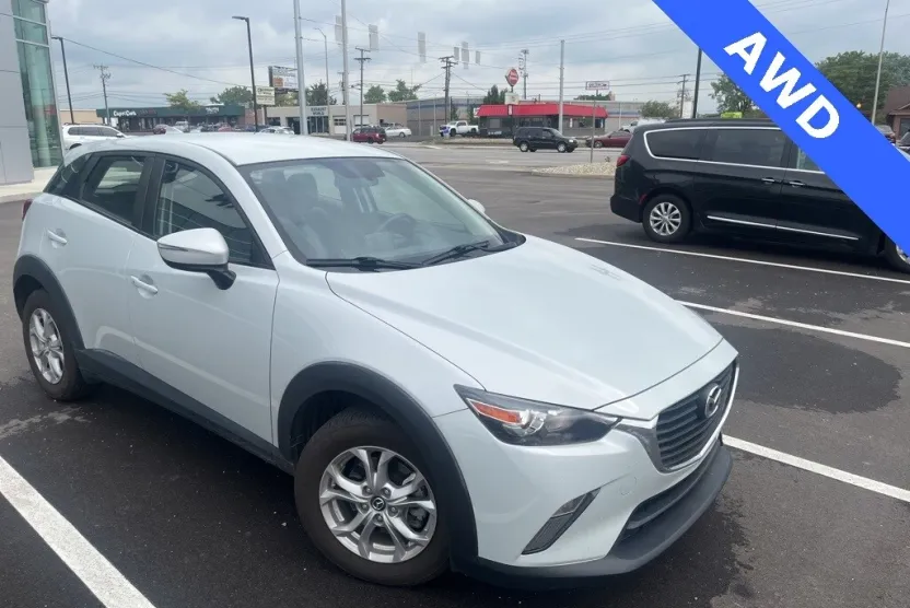 2016 Mazda CX-3 Touring photo 1
