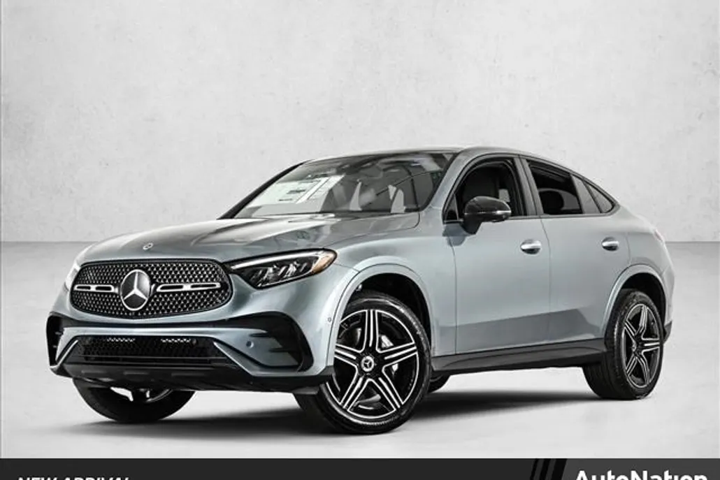 2026 Mercedes Benz GLC 300 4MATIC photo 1