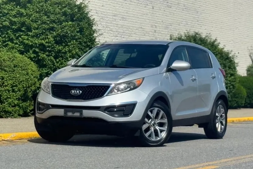 2016 Kia Sportage LX photo 1