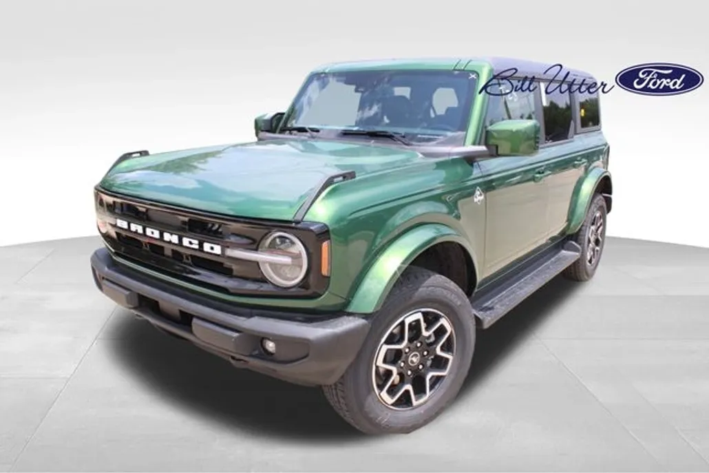2025 Ford Bronco Outer Banks photo 1