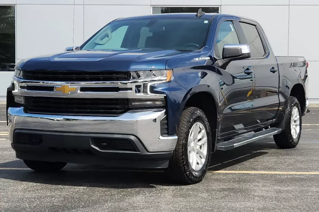 2021 Chevrolet Silverado 1500 LT photo 1
