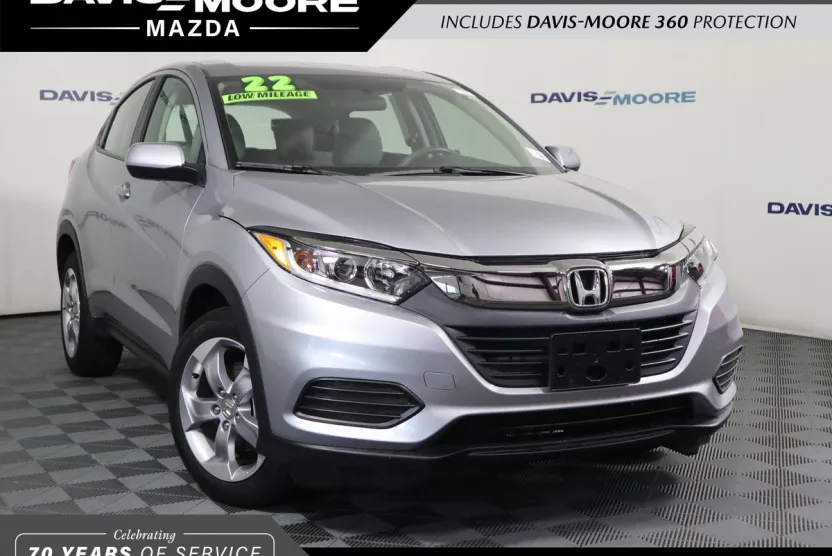 2022 Honda HR-V LX photo 1