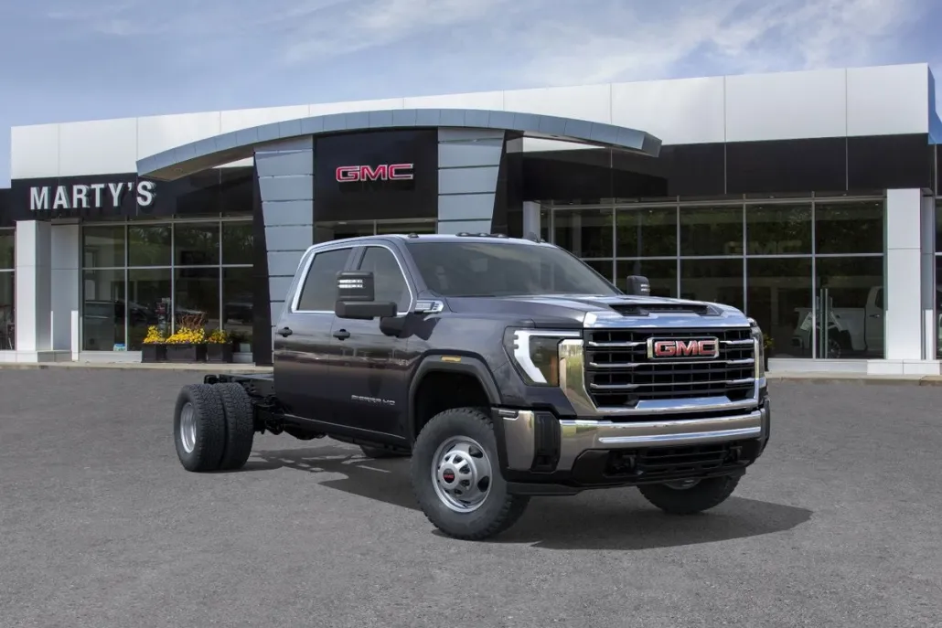 2025 Gmc Sierra 3500 HD Pro photo 1