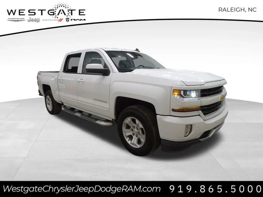 2018 Chevrolet Silverado 1500 LT photo 1
