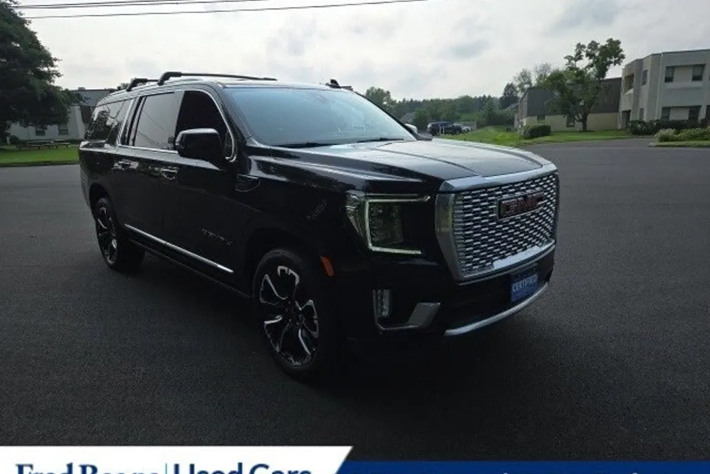 2022 Gmc Yukon XL Denali photo 1