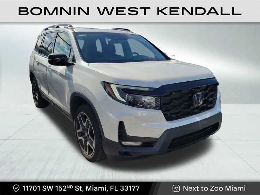 2022 Honda Passport Elite photo 1