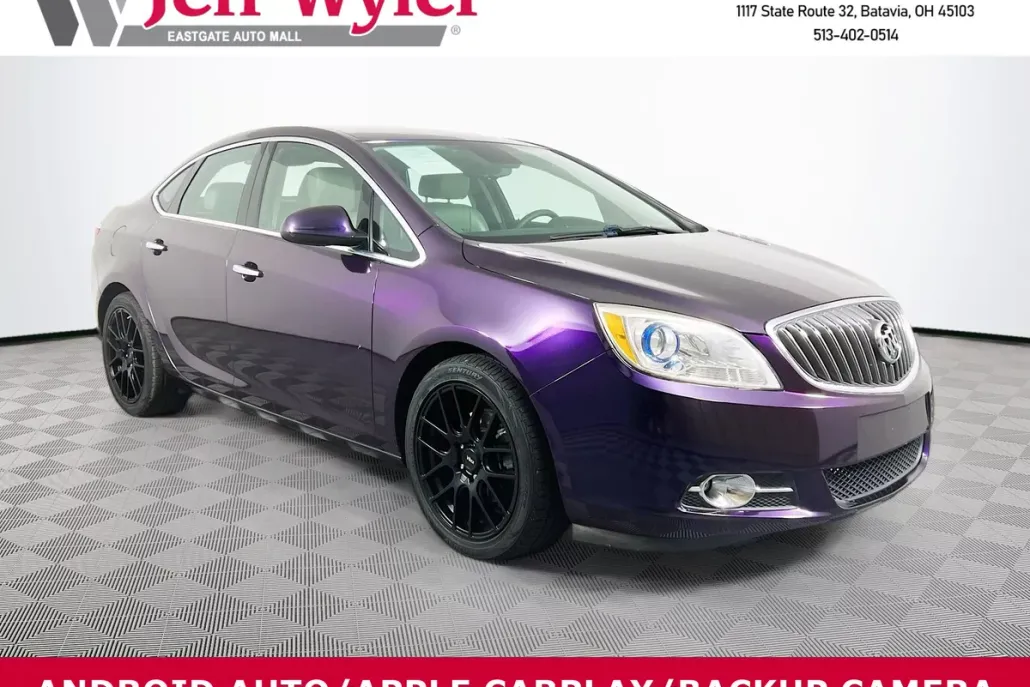 2013 Buick Verano photo 1