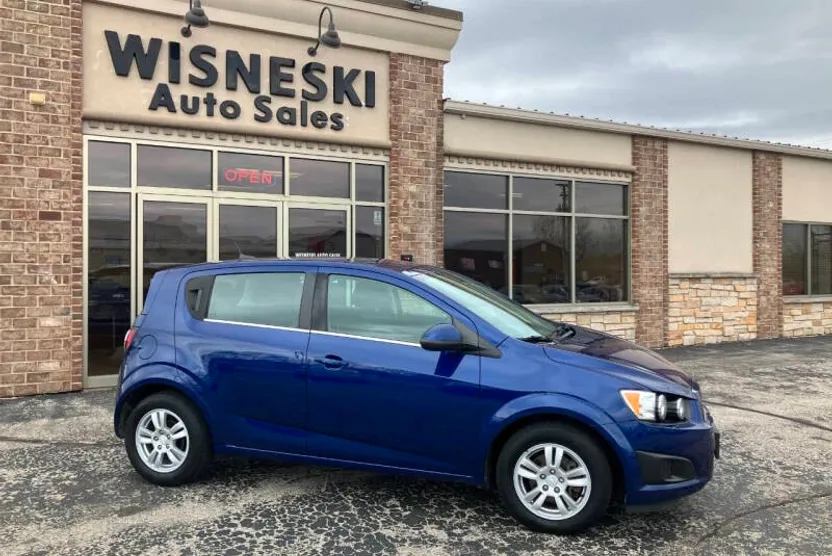 2014 Chevrolet Sonic LT photo 1