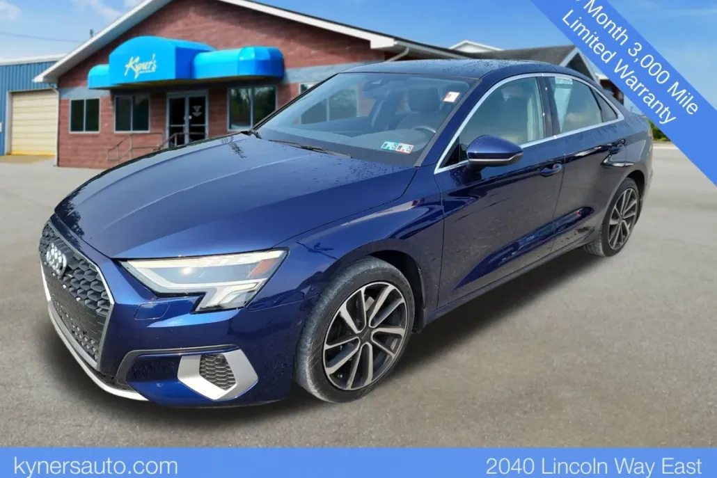 2023 Audi A3 40 Premium Plus photo 1