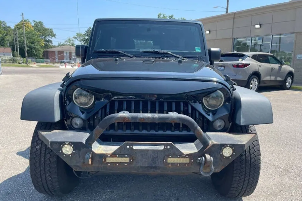 2017 Jeep Wrangler Unlimited Sport photo 1