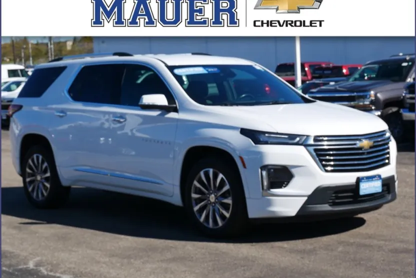 2022 Chevrolet Traverse Premier photo 1