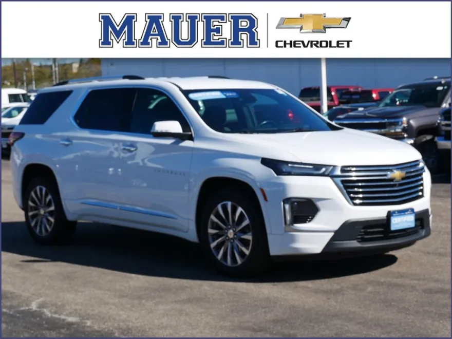 2022 Chevrolet Traverse Premier photo 1
