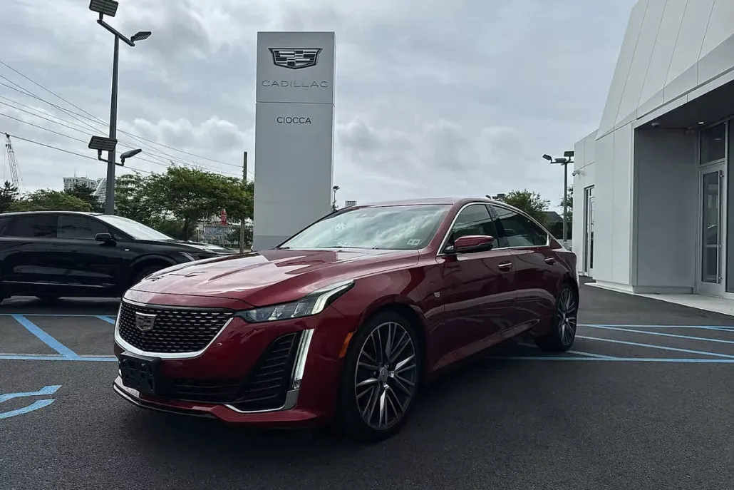 2023 Cadillac CT5 Premium Luxury photo 1