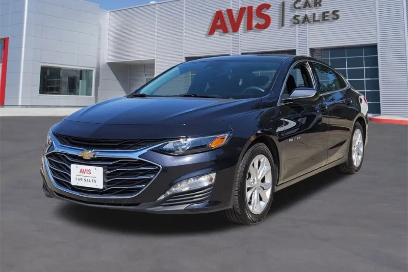 2023 Chevrolet Malibu 1LT photo 1