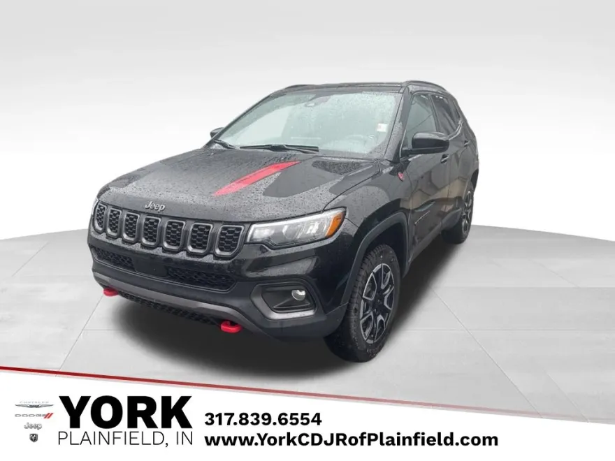 2024 Jeep Compass Trailhawk photo 1