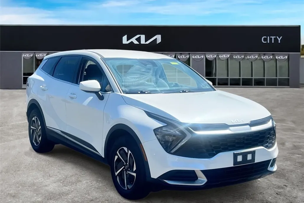 2023 Kia Sportage Hybrid LX photo 1