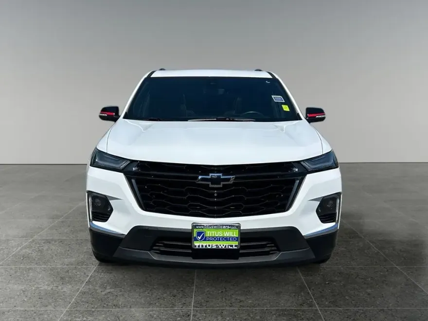 2022 Chevrolet Traverse Premier photo 1