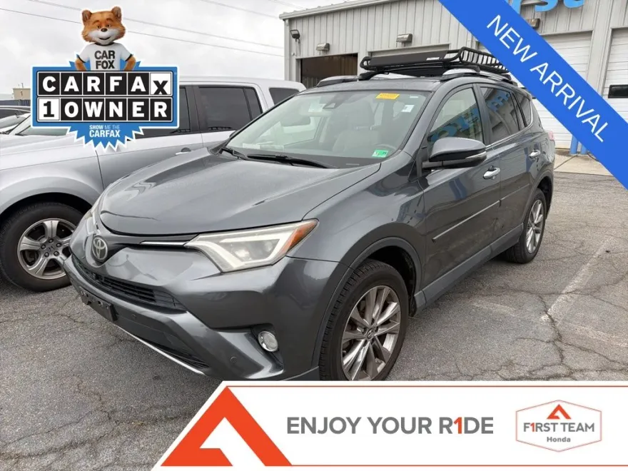 2017 Toyota RAV4 Limited SE Platinum photo 1