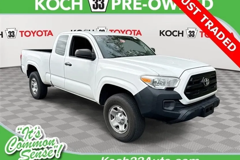 2017 Toyota Tacoma SR photo 1