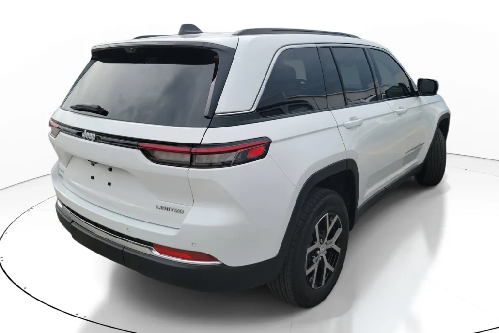 2025 Jeep Grand Cherokee Limited photo 1