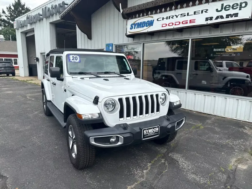 2020 Jeep Wrangler Unlimited Sahara photo 1