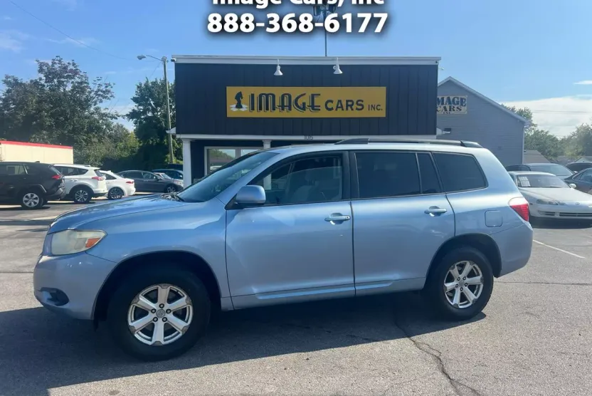 2009 Toyota Highlander Base photo 1