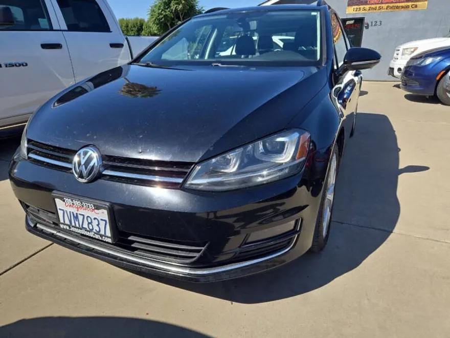 2016 Volkswagen Golf SportWagen TSI SE photo 1
