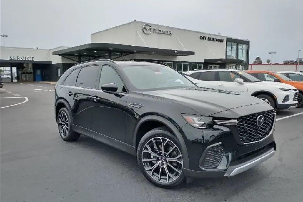 2025 Mazda CX-70 Premium Plus photo 1