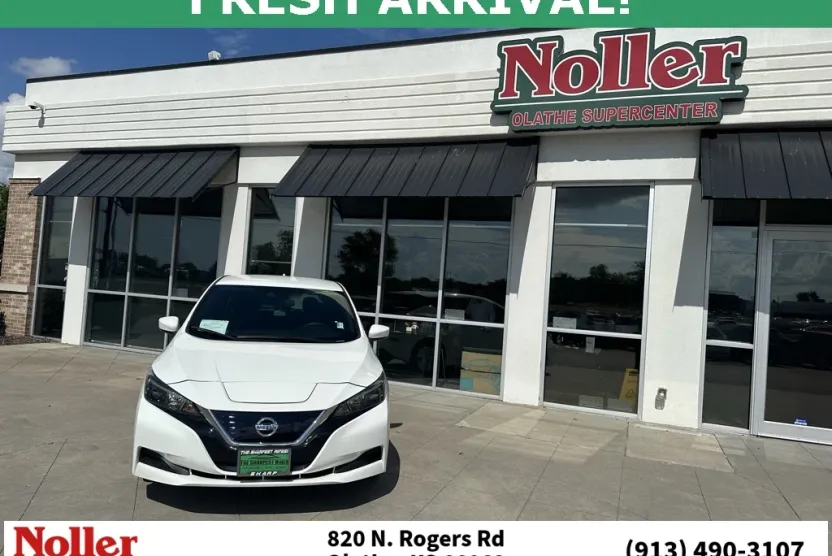 2020 Nissan Leaf S photo 1