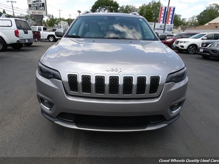 2019 Jeep Cherokee Limited photo 1