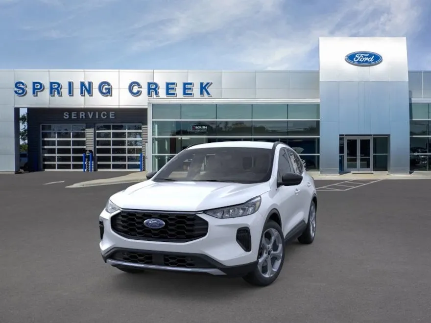 2026 Ford Escape ST-Line photo 1
