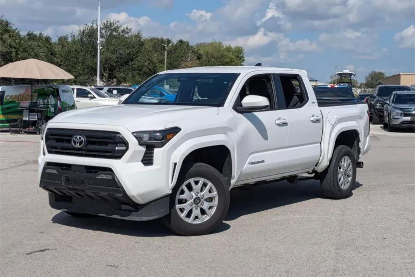2024 Toyota Tacoma SR5 Double Cab photo 1