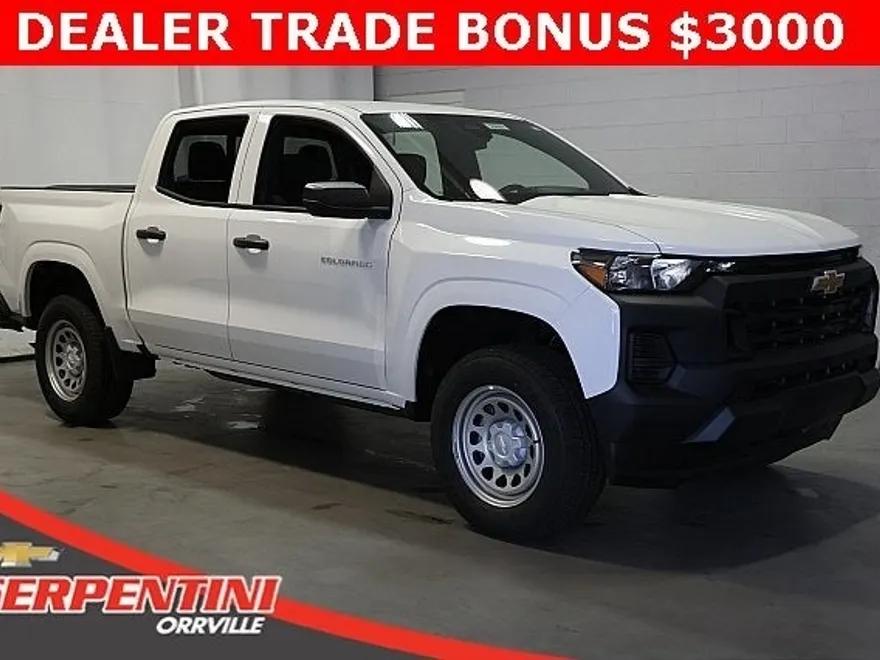 2025 Chevrolet Colorado LT photo 1