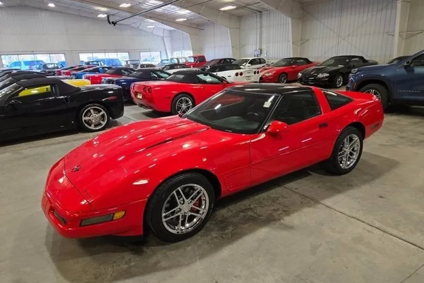 1996 Chevrolet Corvette Convertible photo 1