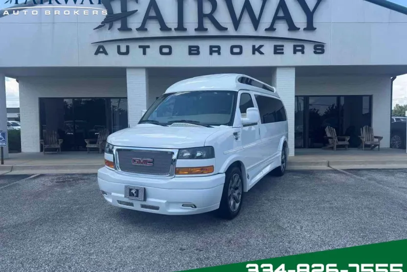 2023 Gmc Savana 2500 Cargo photo 1