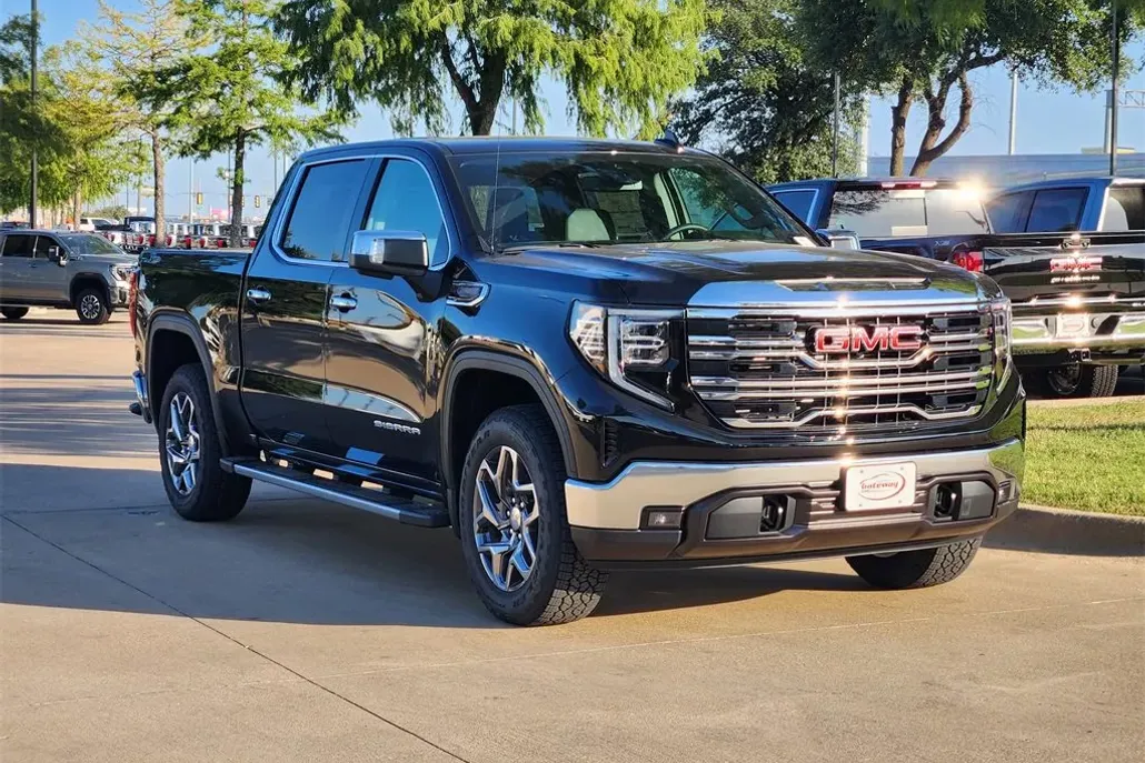 2026 Gmc Sierra 1500 SLT photo 1