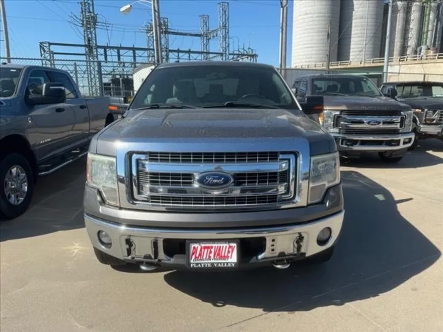 2013 Ford F-150 photo 1